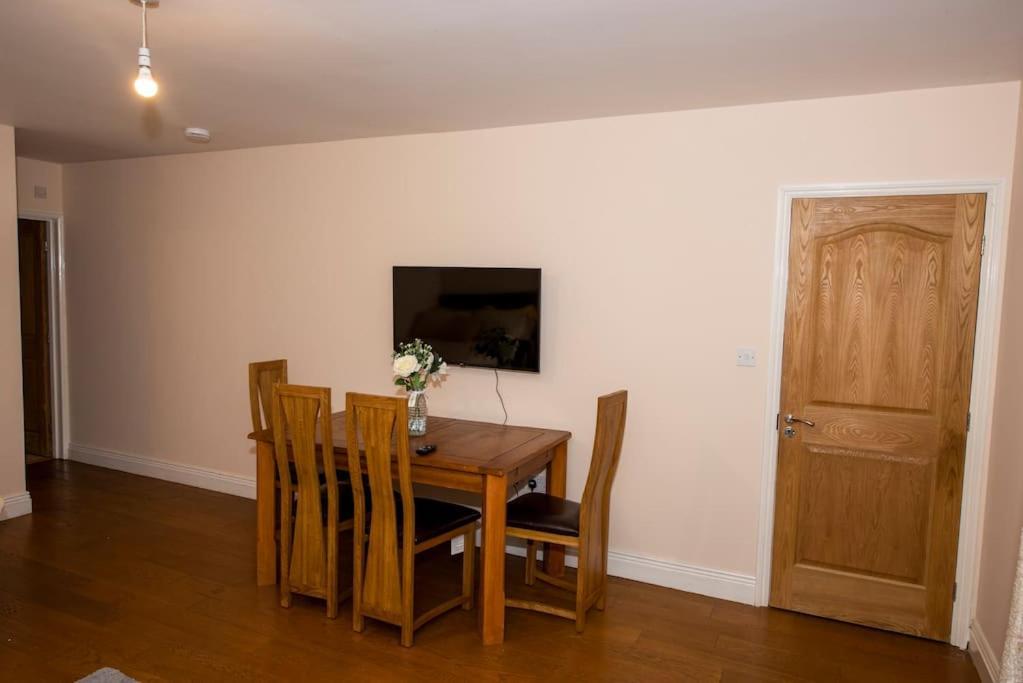 Littlefold Apartment Northwood  Bagian luar foto